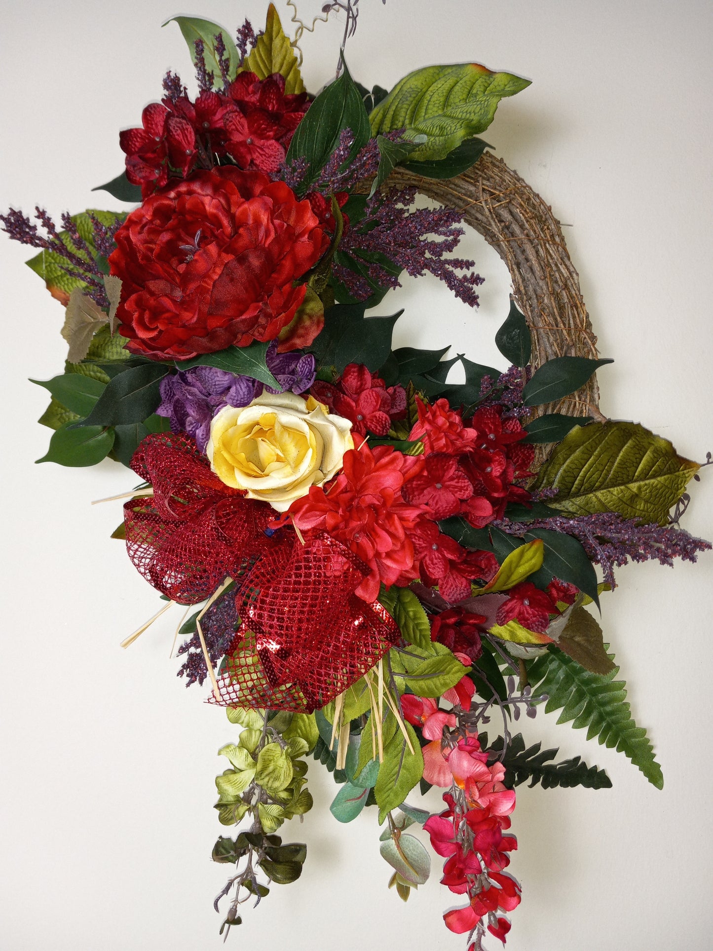 Sale! Hydrangea & Rose Romantic style Wreath