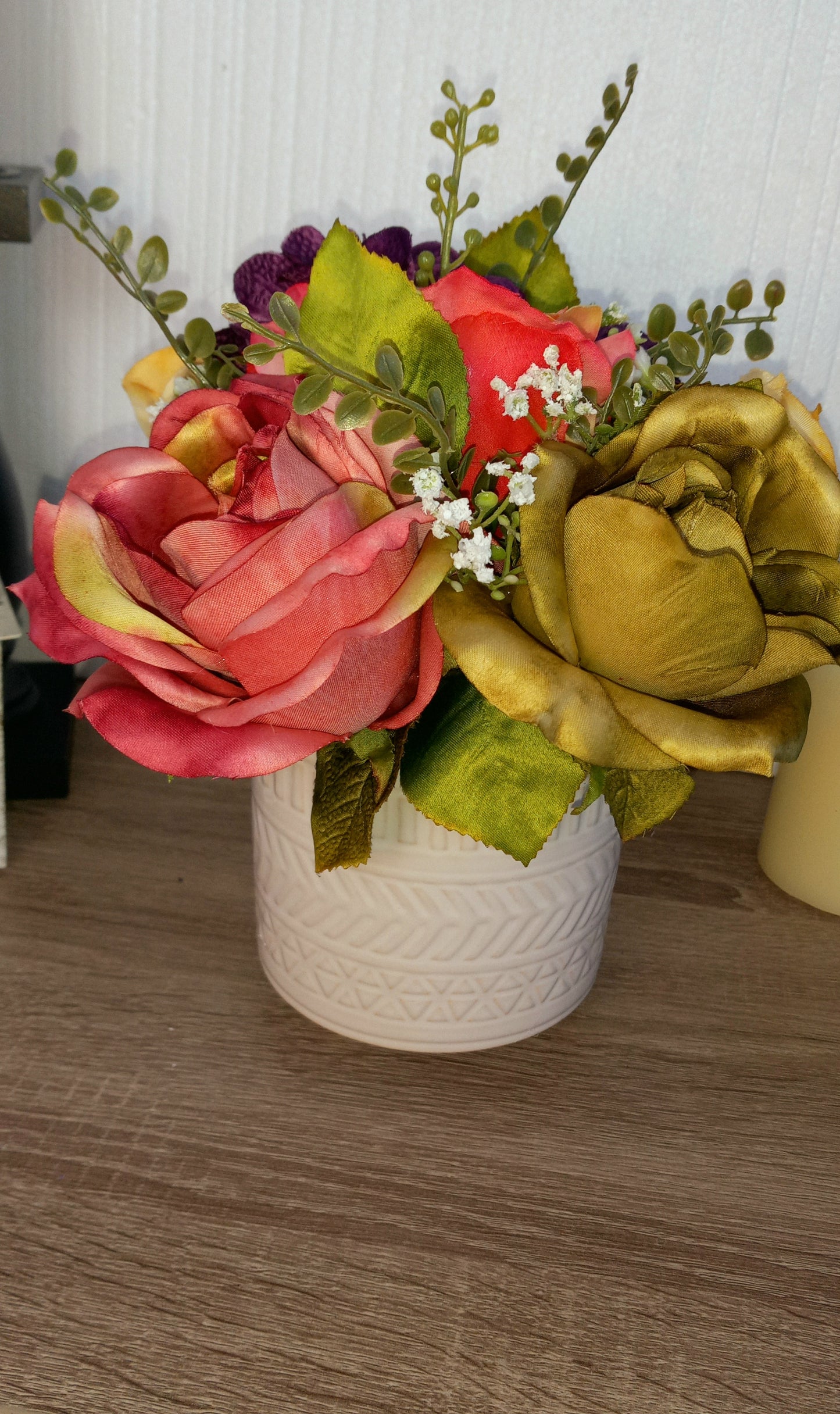 Sale! Assorted Elegant Rose Planter